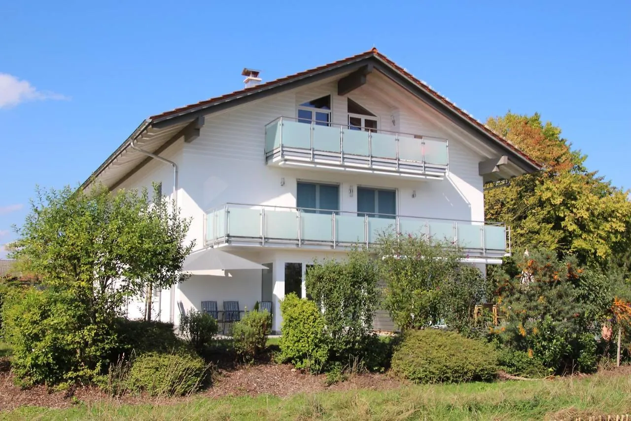 Chiemsee-Edelweiß Ferienwohnung Prien